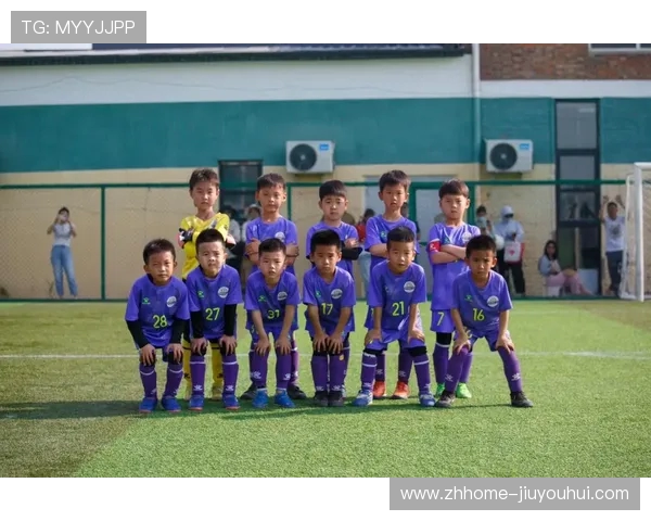 围绕吉林市朝中足球队最新完整参赛阵容深度解析与发展背景全面介绍